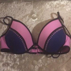 Victoria’s Secret bikini top